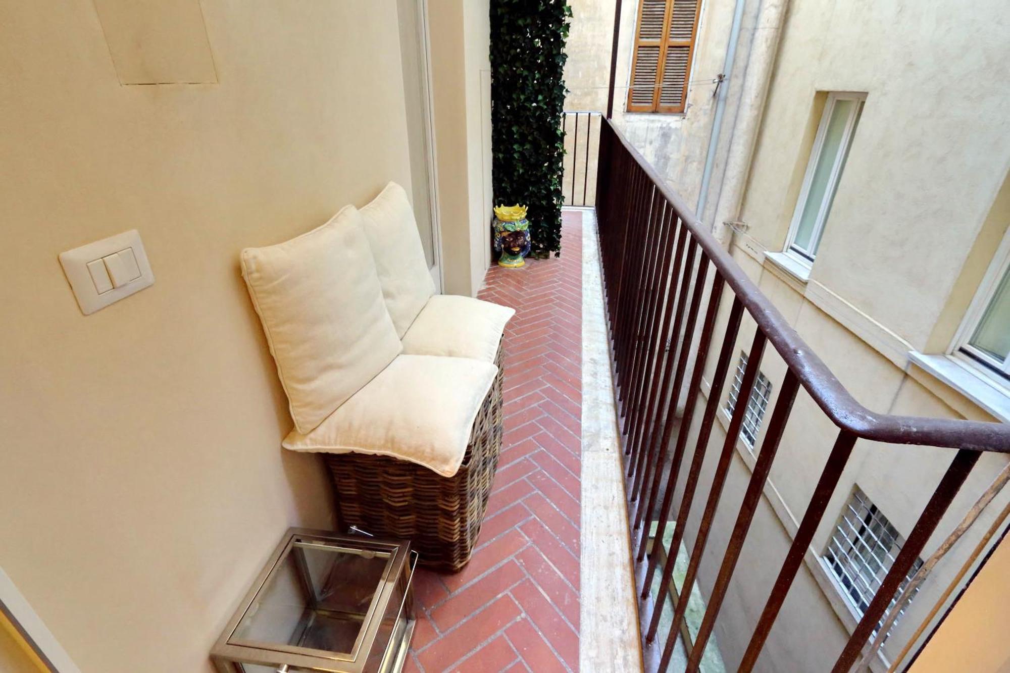 Luxury Charme Between Pantheon And Spanish Steps Rome Extérieur photo